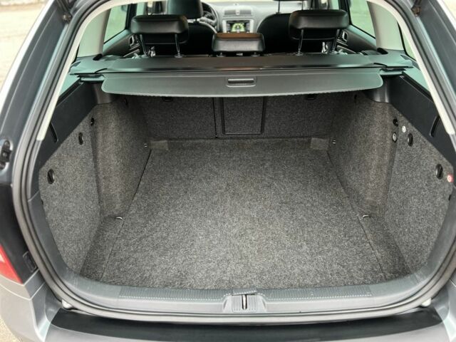 Сірий Шкода Октавія, об'ємом двигуна 2 л та пробігом 215 тис. км за 10495 $, фото 17 на Automoto.ua