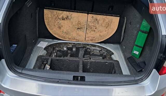 Серый Шкода Октавия, объемом двигателя 1.6 л и пробегом 407 тыс. км за 8800 $, фото 9 на Automoto.ua