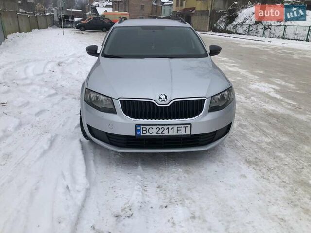 Серый Шкода Октавия, объемом двигателя 1.6 л и пробегом 225 тыс. км за 9990 $, фото 2 на Automoto.ua