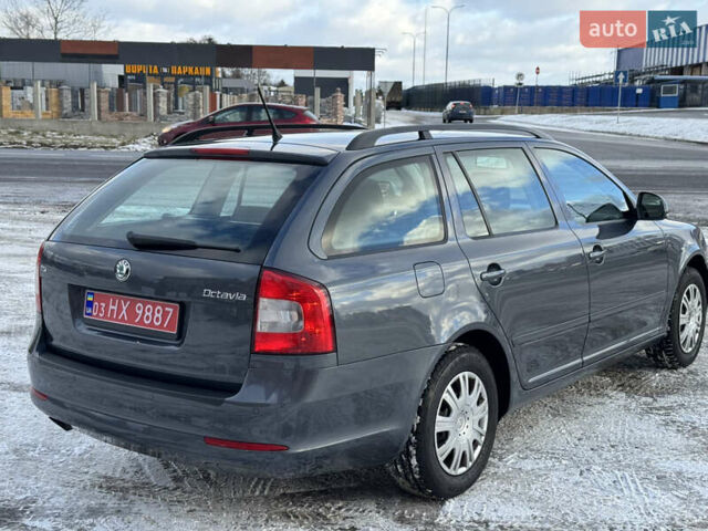 Серый Шкода Октавия, объемом двигателя 1.4 л и пробегом 233 тыс. км за 7250 $, фото 6 на Automoto.ua
