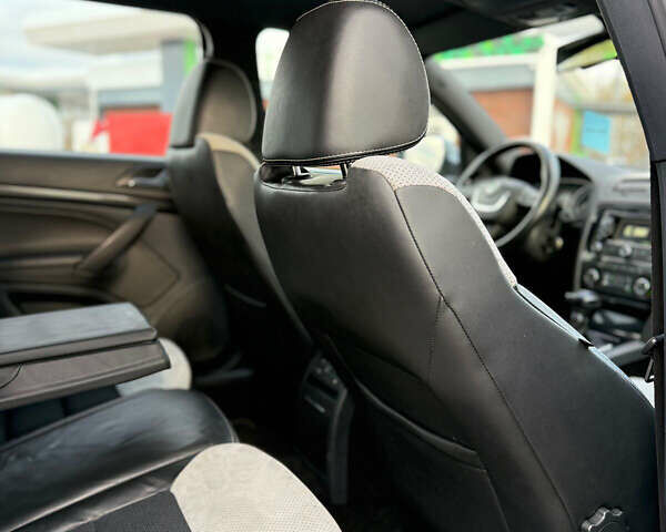 Серый Шкода Октавия, объемом двигателя 2 л и пробегом 270 тыс. км за 11000 $, фото 45 на Automoto.ua