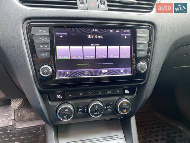 Серый Шкода Октавия, объемом двигателя 1.97 л и пробегом 236 тыс. км за 12100 $, фото 14 на Automoto.ua