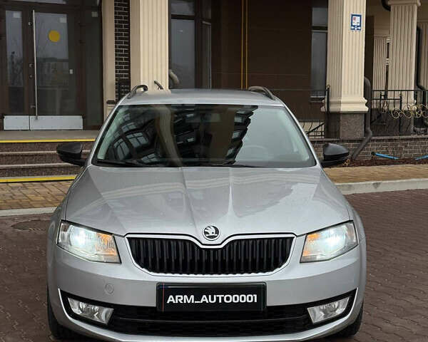 Сірий Шкода Октавія, об'ємом двигуна 1.6 л та пробігом 322 тис. км за 9000 $, фото 5 на Automoto.ua