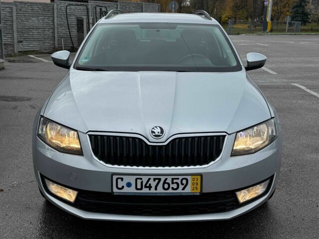 Серый Шкода Октавия, объемом двигателя 1.6 л и пробегом 225 тыс. км за 11400 $, фото 1 на Automoto.ua