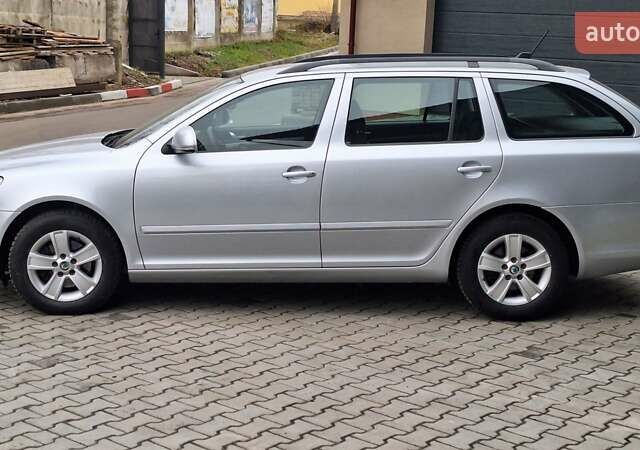 Сірий Шкода Октавія, об'ємом двигуна 2 л та пробігом 262 тис. км за 8950 $, фото 4 на Automoto.ua