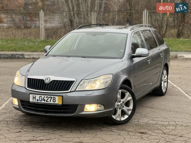 Серый Шкода Октавия, объемом двигателя 1.99 л и пробегом 215 тыс. км за 10495 $, фото 5 на Automoto.ua