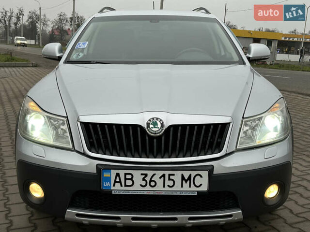 Серый Шкода Октавия, объемом двигателя 2 л и пробегом 218 тыс. км за 9999 $, фото 1 на Automoto.ua