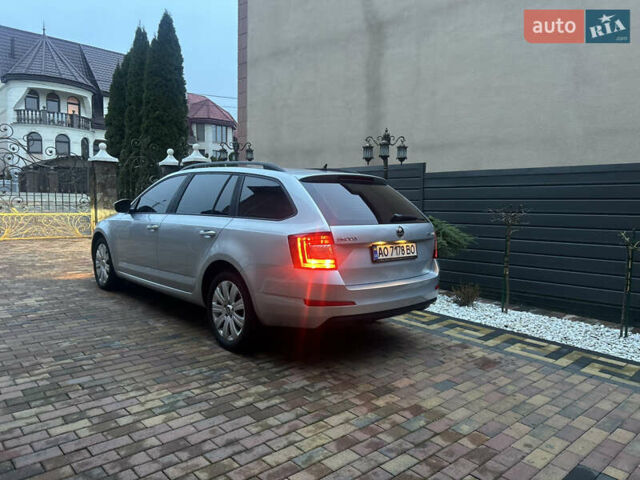 Сірий Шкода Октавія, об'ємом двигуна 1.6 л та пробігом 311 тис. км за 9500 $, фото 3 на Automoto.ua