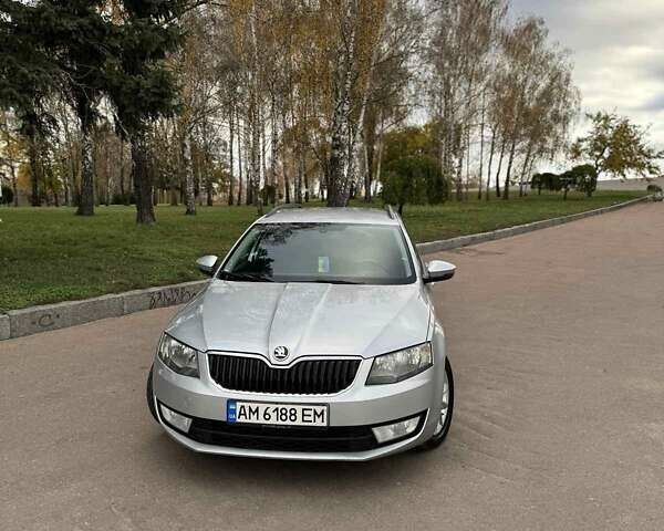 Сірий Шкода Октавія, об'ємом двигуна 1.97 л та пробігом 318 тис. км за 10500 $, фото 7 на Automoto.ua