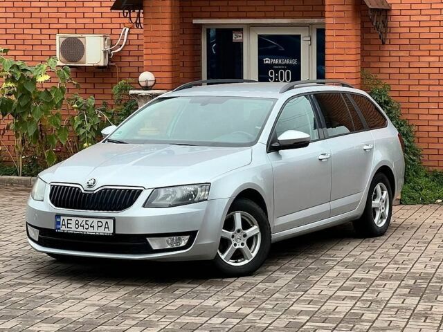 Сірий Шкода Октавія, об'ємом двигуна 1.6 л та пробігом 250 тис. км за 8900 $, фото 13 на Automoto.ua