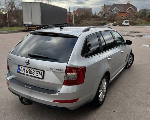 Сірий Шкода Октавія, об'ємом двигуна 1.97 л та пробігом 318 тис. км за 10500 $, фото 3 на Automoto.ua