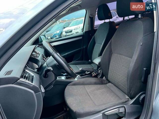 Серый Шкода Октавия, объемом двигателя 1.6 л и пробегом 240 тыс. км за 10990 $, фото 16 на Automoto.ua