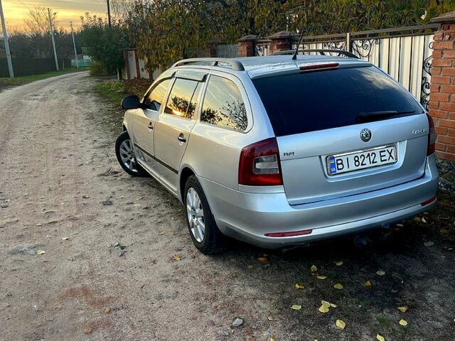 Серый Шкода Октавия, объемом двигателя 1.6 л и пробегом 203 тыс. км за 9500 $, фото 3 на Automoto.ua