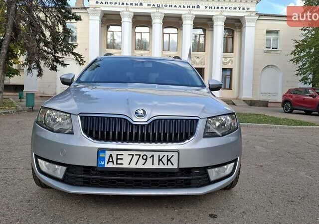 Серый Шкода Октавия, объемом двигателя 1.97 л и пробегом 264 тыс. км за 9850 $, фото 6 на Automoto.ua