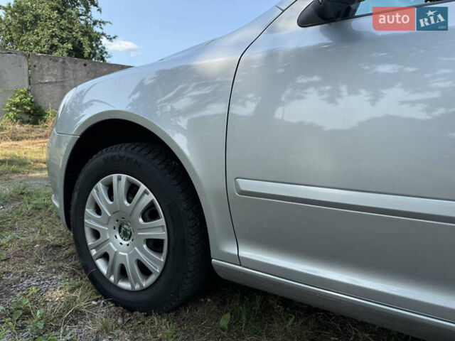 Сірий Шкода Октавія, об'ємом двигуна 1.6 л та пробігом 216 тис. км за 7850 $, фото 22 на Automoto.ua