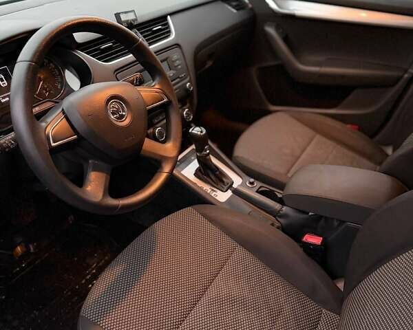 Сірий Шкода Октавія, об'ємом двигуна 1.6 л та пробігом 336 тис. км за 8950 $, фото 7 на Automoto.ua