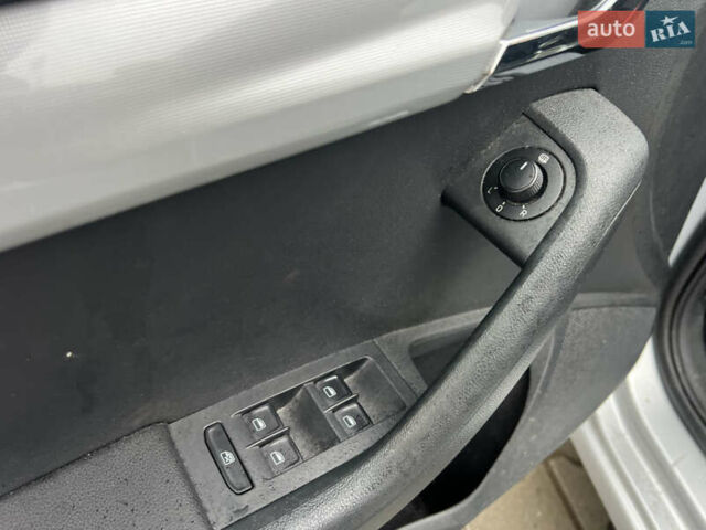 Серый Шкода Октавия, объемом двигателя 1.8 л и пробегом 212 тыс. км за 8900 $, фото 22 на Automoto.ua