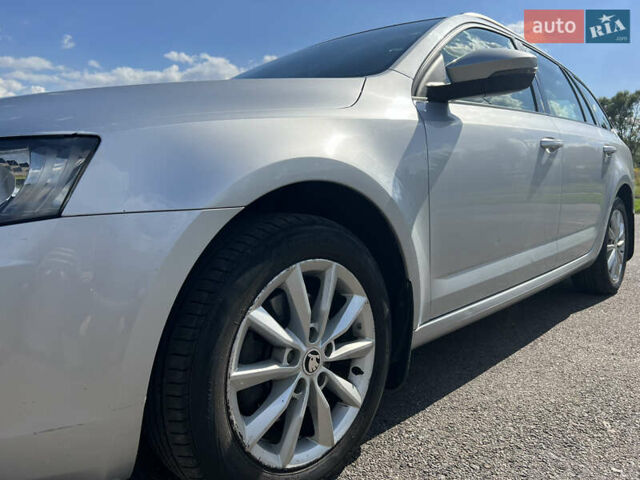 Серый Шкода Октавия, объемом двигателя 1.6 л и пробегом 376 тыс. км за 11000 $, фото 25 на Automoto.ua