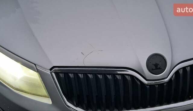 Серый Шкода Октавия, объемом двигателя 1.6 л и пробегом 407 тыс. км за 8800 $, фото 12 на Automoto.ua