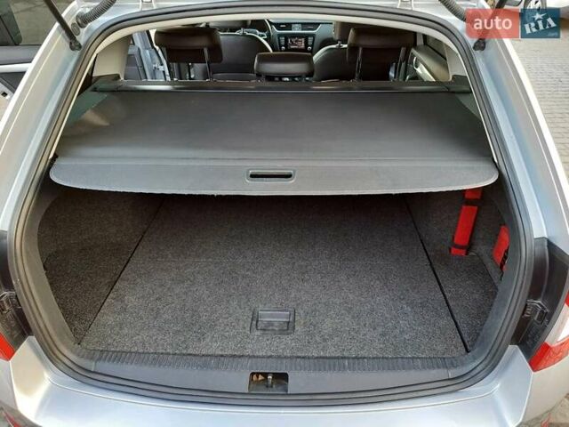 Шкода Октавия 2013 в Первомайск на Automoto.ua Серый Шкода Октавия, объемом двигателя 1.6 л и пробегом 220 тыс. км за 11800 $, фото 22 на Automoto.ua