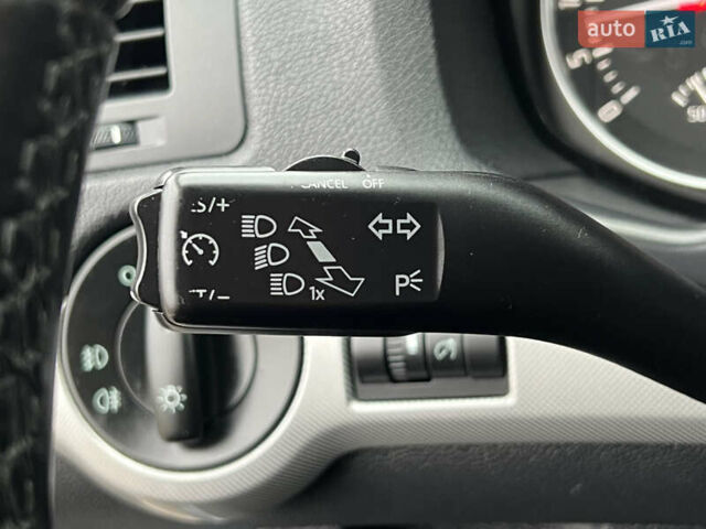 Серый Шкода Октавия, объемом двигателя 2 л и пробегом 215 тыс. км за 10145 $, фото 18 на Automoto.ua