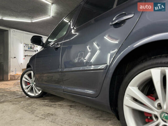 Сірий Шкода Октавія, об'ємом двигуна 2 л та пробігом 270 тис. км за 12000 $, фото 32 на Automoto.ua