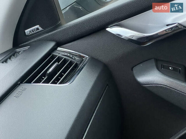 Сірий Шкода Октавія, об'ємом двигуна 1.97 л та пробігом 288 тис. км за 11950 $, фото 43 на Automoto.ua