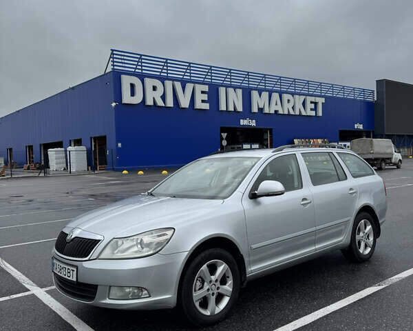 Сірий Шкода Октавія, об'ємом двигуна 1.8 л та пробігом 340 тис. км за 6900 $, фото 2 на Automoto.ua