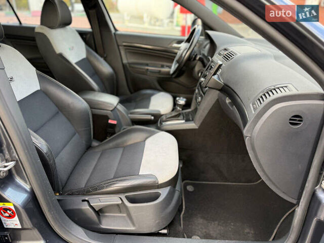 Серый Шкода Октавия, объемом двигателя 2 л и пробегом 270 тыс. км за 12000 $, фото 39 на Automoto.ua