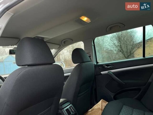 Серый Шкода Октавия, объемом двигателя 1.6 л и пробегом 206 тыс. км за 9999 $, фото 22 на Automoto.ua