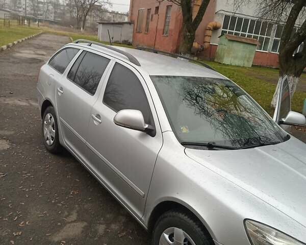 Серый Шкода Октавия, объемом двигателя 1.6 л и пробегом 191 тыс. км за 9050 $, фото 11 на Automoto.ua