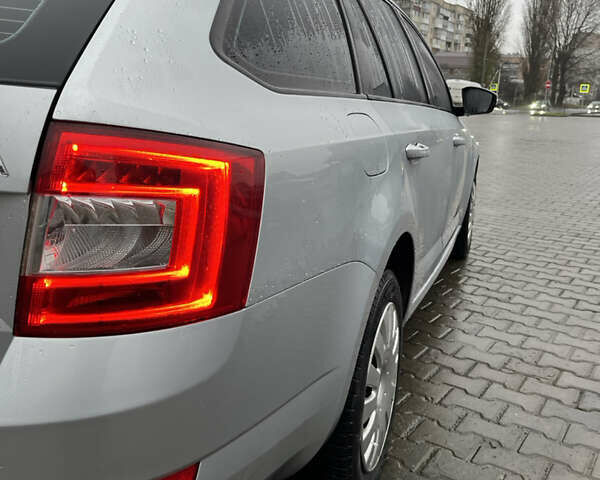 Серый Шкода Октавия, объемом двигателя 1.6 л и пробегом 295 тыс. км за 8450 $, фото 7 на Automoto.ua