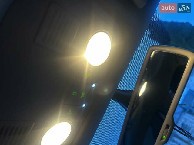 Сірий Шкода Октавія, об'ємом двигуна 1.6 л та пробігом 311 тис. км за 9500 $, фото 65 на Automoto.ua