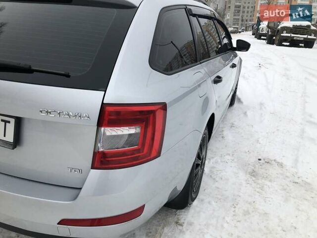 Серый Шкода Октавия, объемом двигателя 1.6 л и пробегом 225 тыс. км за 9990 $, фото 7 на Automoto.ua