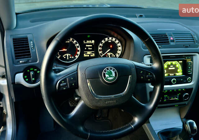 Серый Шкода Октавия, объемом двигателя 1.6 л и пробегом 248 тыс. км за 8850 $, фото 35 на Automoto.ua