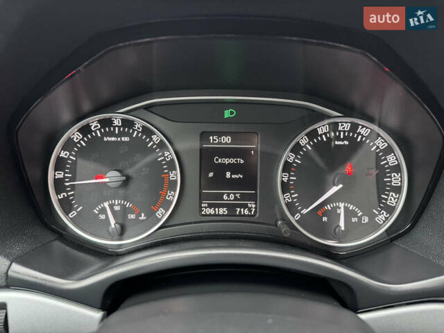 Серый Шкода Октавия, объемом двигателя 1.6 л и пробегом 206 тыс. км за 9450 $, фото 52 на Automoto.ua
