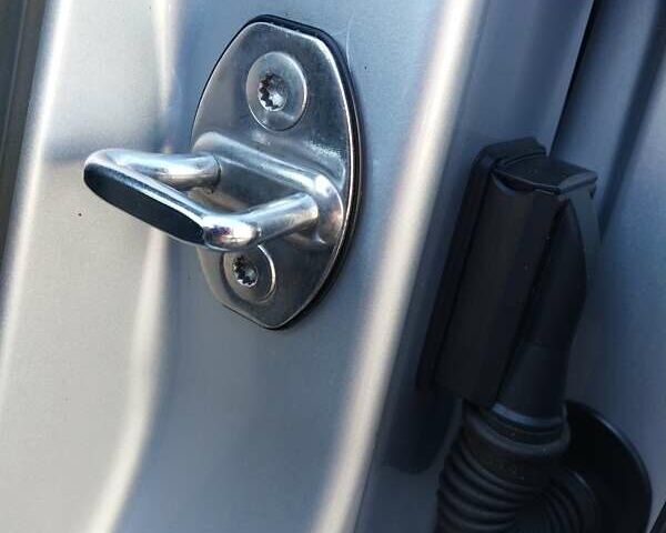 Сірий Шкода Октавія, об'ємом двигуна 1.6 л та пробігом 256 тис. км за 12300 $, фото 25 на Automoto.ua