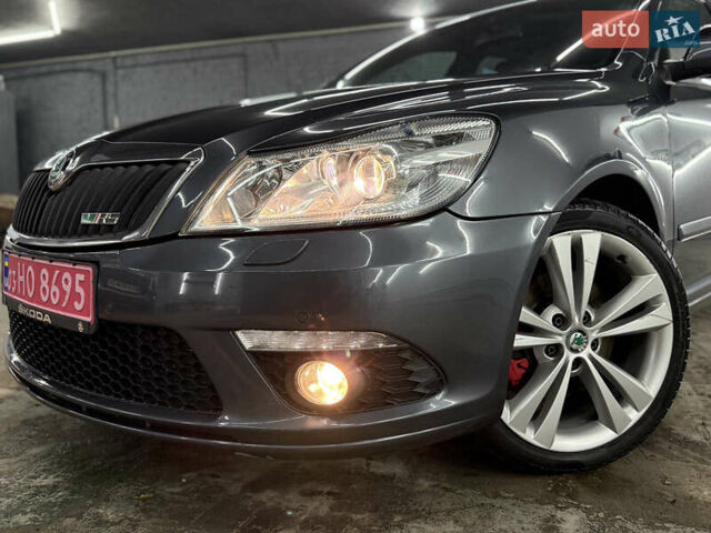 Сірий Шкода Октавія, об'ємом двигуна 2 л та пробігом 270 тис. км за 12000 $, фото 4 на Automoto.ua