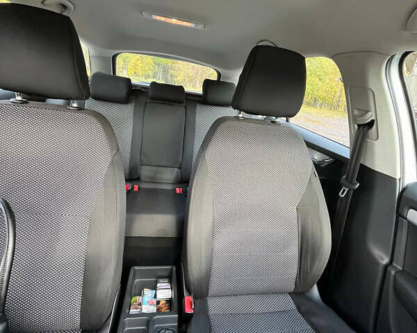 Шкода Октавия 2013 в Тернополе на Automoto.ua Серый Шкода Октавия, объемом двигателя 1.6 л и пробегом 298 тыс. км за 9150 $, фото 16 на Automoto.ua