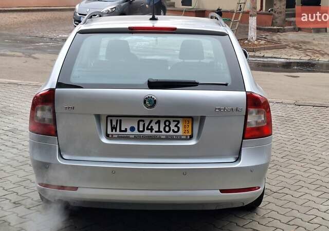 Сірий Шкода Октавія, об'ємом двигуна 2 л та пробігом 262 тис. км за 8950 $, фото 8 на Automoto.ua
