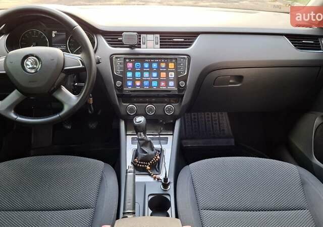 Серый Шкода Октавия, объемом двигателя 1.97 л и пробегом 264 тыс. км за 9850 $, фото 12 на Automoto.ua