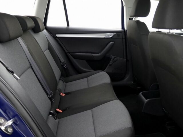 Серый Шкода Октавия, объемом двигателя 2 л и пробегом 250 тыс. км за 4096 $, фото 6 на Automoto.ua