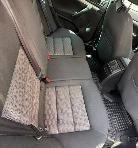 Сірий Шкода Октавія, об'ємом двигуна 1.6 л та пробігом 198 тис. км за 10400 $, фото 12 на Automoto.ua