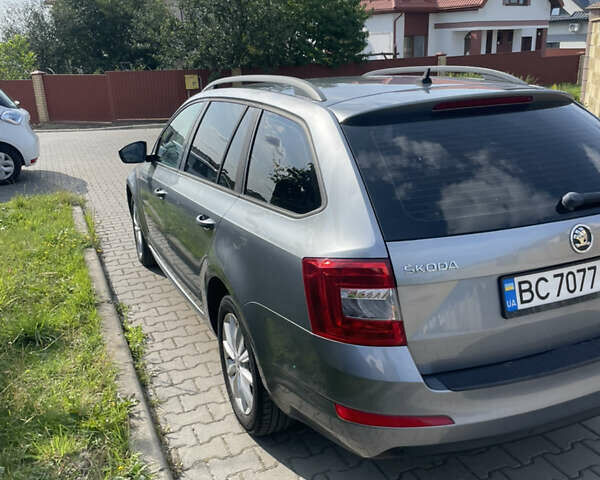 Серый Шкода Октавия, объемом двигателя 1.6 л и пробегом 237 тыс. км за 10500 $, фото 3 на Automoto.ua