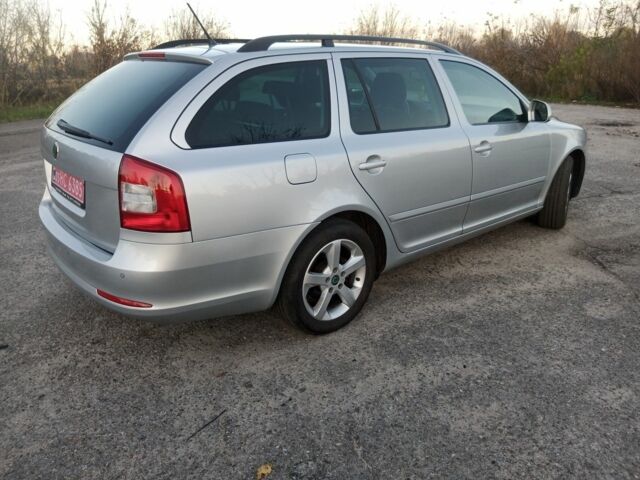 Серый Шкода Октавия, объемом двигателя 1.6 л и пробегом 219 тыс. км за 8200 $, фото 4 на Automoto.ua