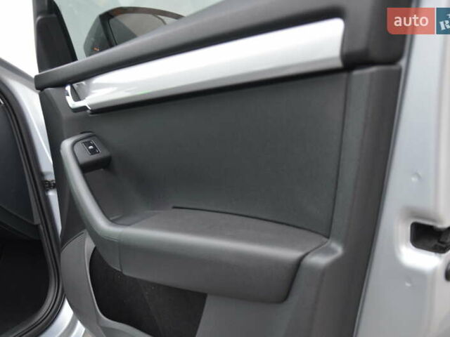 Сірий Шкода Октавія, об'ємом двигуна 2 л та пробігом 255 тис. км за 12250 $, фото 53 на Automoto.ua