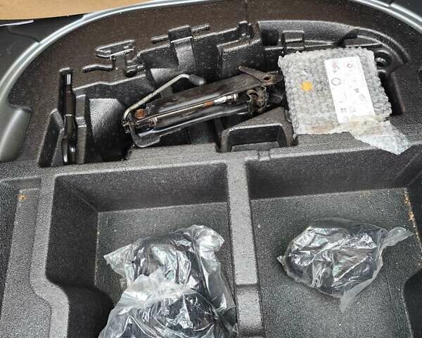 Серый Шкода Октавия, объемом двигателя 1.4 л и пробегом 280 тыс. км за 9000 $, фото 32 на Automoto.ua