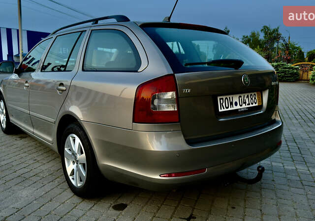 Серый Шкода Октавия, объемом двигателя 1.6 л и пробегом 248 тыс. км за 8850 $, фото 15 на Automoto.ua