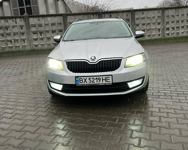 Серый Шкода Октавия, объемом двигателя 1.6 л и пробегом 295 тыс. км за 8599 $, фото 1 на Automoto.ua