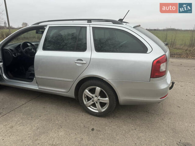 Серый Шкода Октавия, объемом двигателя 1.6 л и пробегом 182 тыс. км за 9900 $, фото 12 на Automoto.ua
